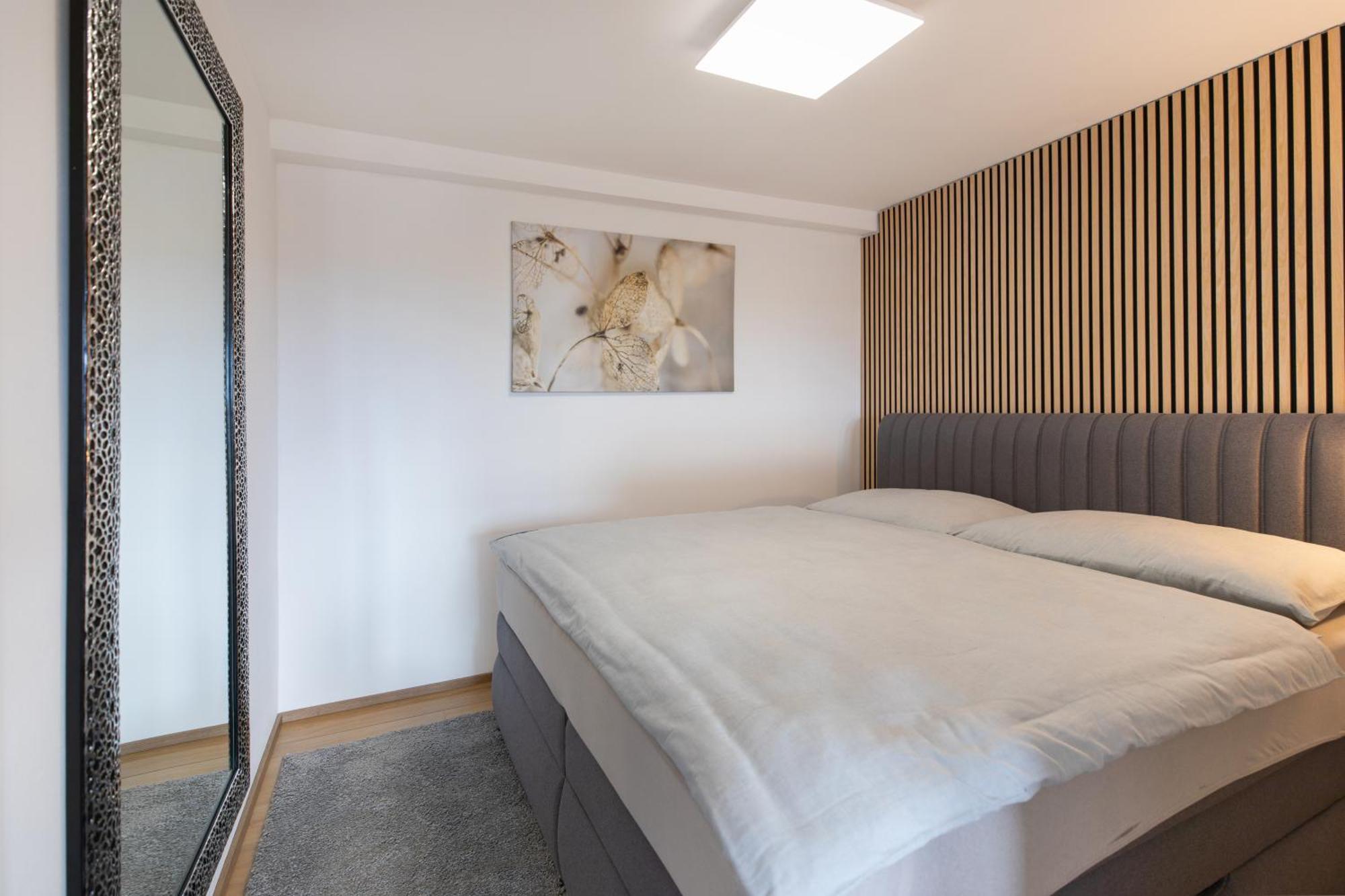 Airport Luxury Apartment & Spa 布拉格 外观 照片